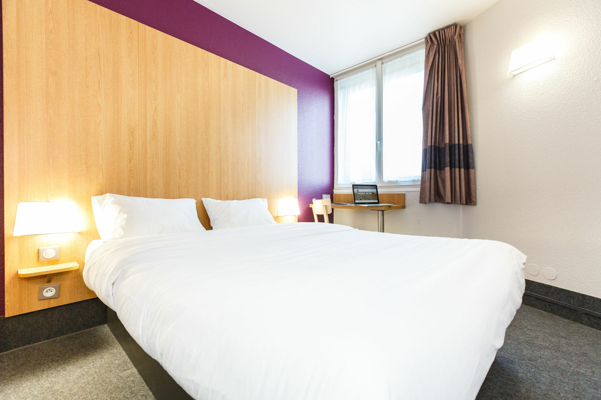 B&B Hotel Orly Rungis Aeroport 2 Etoiles Екстер'єр фото